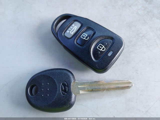 5NPD84LF0JH267791 Hyundai ELANTRA SEL
