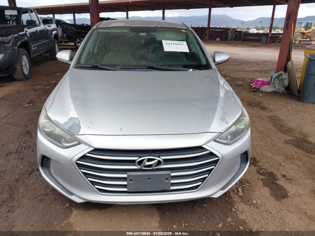 5NPD84LF0JH267791 Hyundai ELANTRA SEL