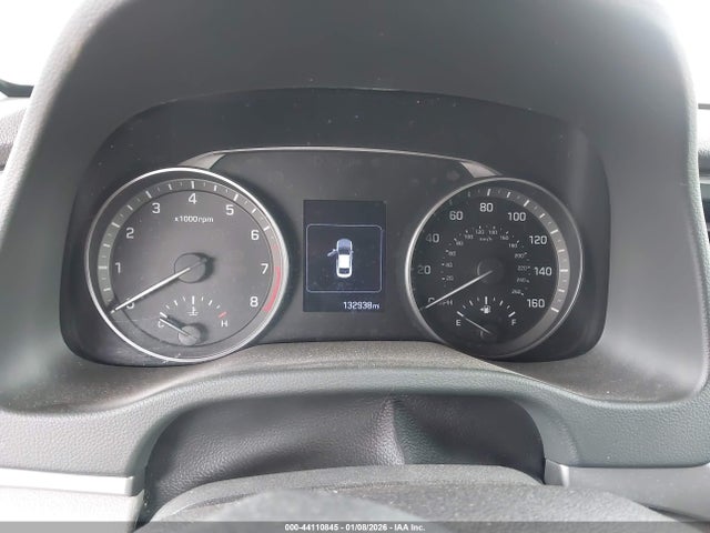 5NPD84LF0JH267791 Hyundai ELANTRA SEL