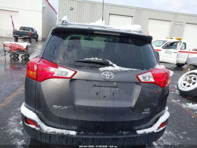 Toyota RAV4 LE 2014 JTMBFREV3EJ008918 Image 16