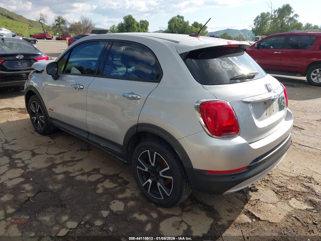 2016 FIAT 500X ZFBCFXBT0GP329297 Photo 2
