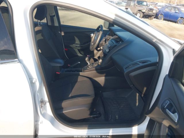 2017 FORD FOCUS 1FADP3FE0HL206971 Photo 4