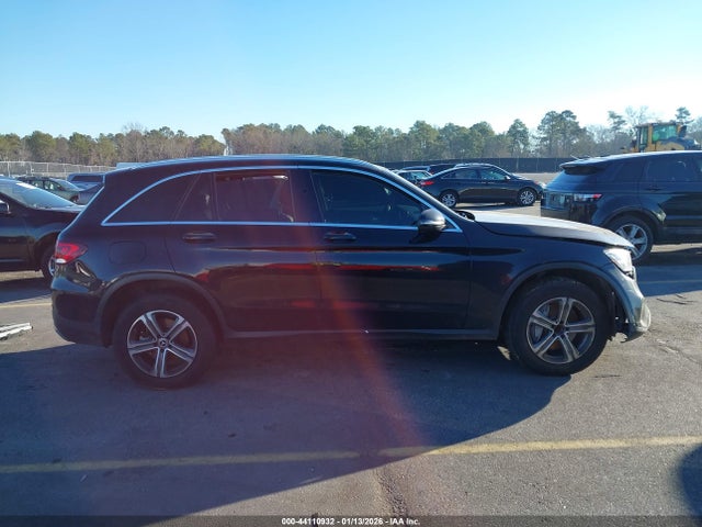 Продаж на аукціоні авто 2020 Mercedes-benz Glc 300, vin: WDC0G8DB9LF715635, номер лоту: 44110932