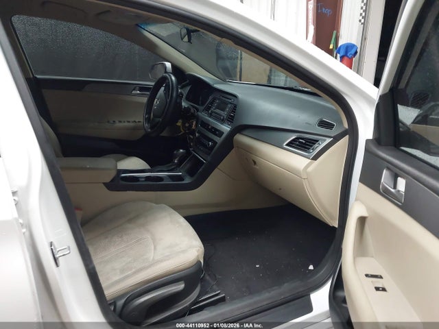 5NPE24AFXFH142278 Hyundai SONATA SE