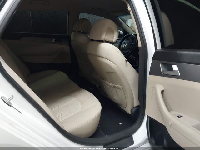 5NPE24AFXFH142278 Hyundai SONATA SE