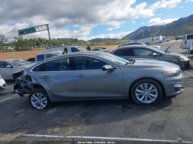 1G1ZD5ST3PF130273 Chevrolet Malibu Fwd 1lt