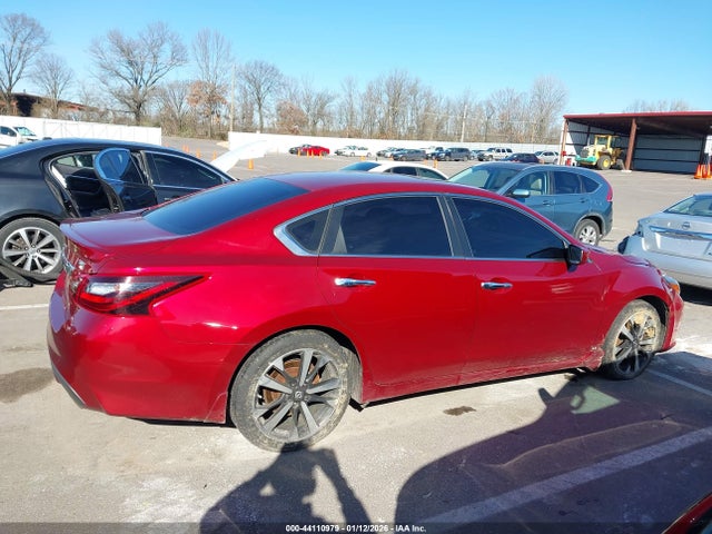 2018 Nissan Altima 2.5 Sr მანქანა იყიდება აუქციონზე, vin: 1N4AL3AP0JC139303, აუქციონის ნომერი: 44110979