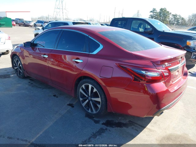 2018 Nissan Altima 2.5 Sr მანქანა იყიდება აუქციონზე, vin: 1N4AL3AP0JC139303, აუქციონის ნომერი: 44110979