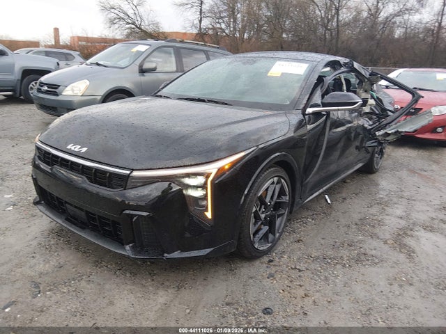2025 KIA K4 3KPFW4DE7SE188807 Photo 1