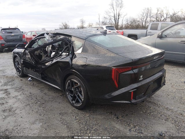 2025 KIA K4 3KPFW4DE7SE188807 Photo 2