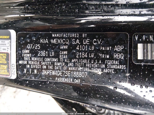 2025 KIA K4 3KPFW4DE7SE188807 Photo 8