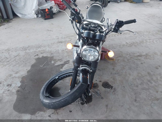 ME3FPN479RK700085 Royal Enfield Motors Int 650