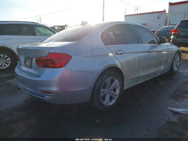 WBA8D9G36HNU66037 BMW 330i Xdrive