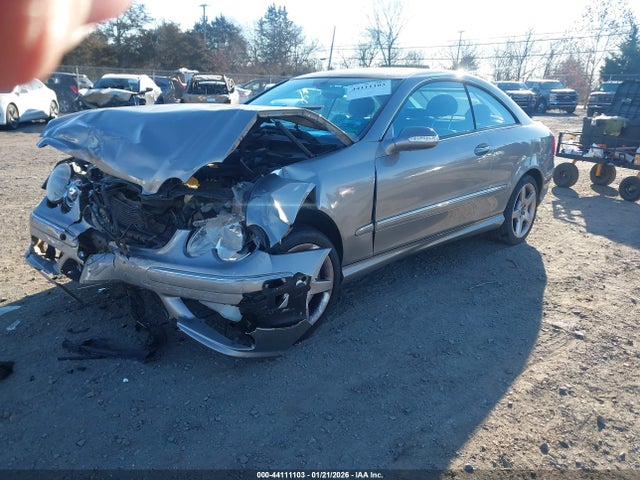 2005 MERCEDES-BENZ CLK 500 WDBTJ75J25F122074 Photo 1