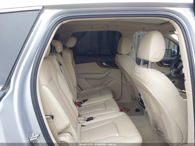2017 AUDI Q7 WA1LAAF7XHD011686 Photo 7
