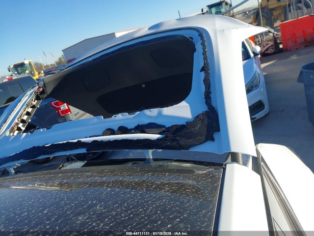 Aukcja sprzedaży 2025 Tesla Model Y Long Range Dual Motor All-wheel Drive, vin: 7SAYGAEEXSF306378, numer aukcji: 44111131