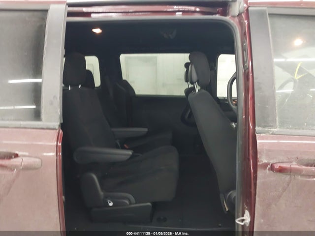 2C4RDGBG4HR563357 Dodge Grand Caravan Se Plus