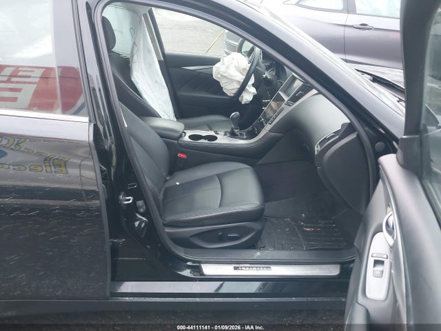 JN1CV7AR8GM253125 Infiniti Q50 2.0t Premium
