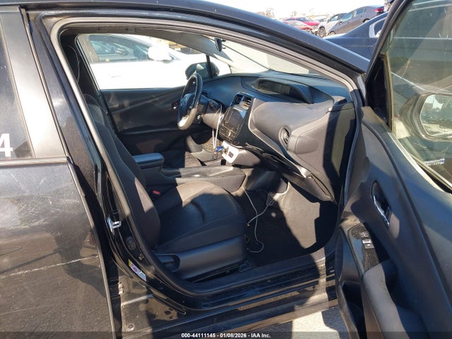 Toyota Prius One 2018 JTDKBRFU5J3059921 Image 5