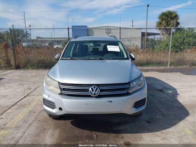 2017 VOLKSWAGEN TIGUAN WVGAV7AX3HK004680 Photo 5
