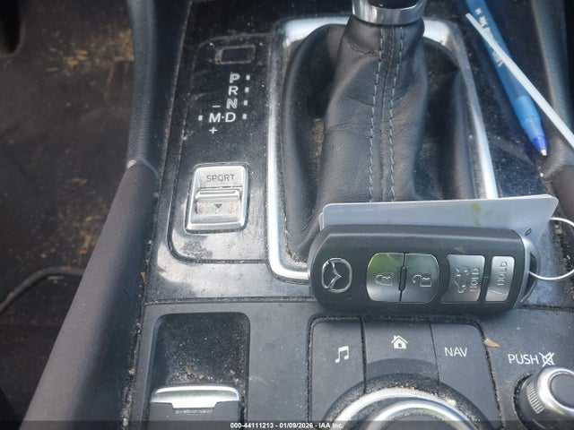 3MZBN1W3XJM216242 Mazda Mazda3 Grand Touring