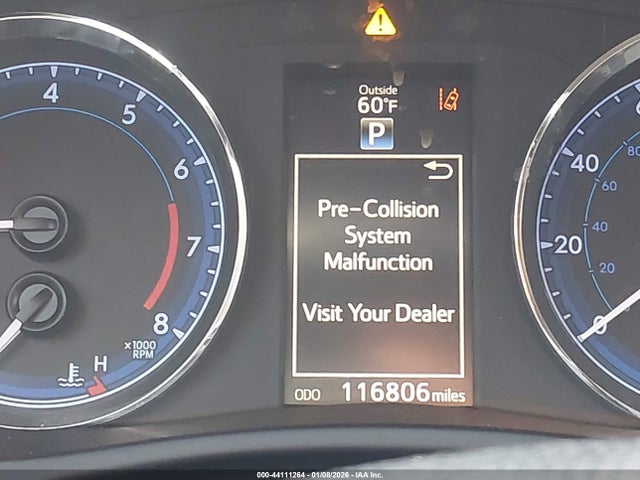 5YFBURHE3HP575227 Toyota COROLLA SE