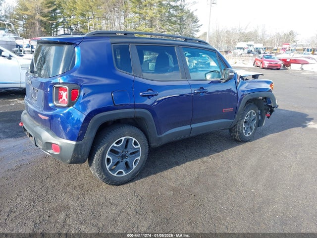 Jeep Renegade Trailhawk 2016 ZACCJBCT8GPC91105 Image 4