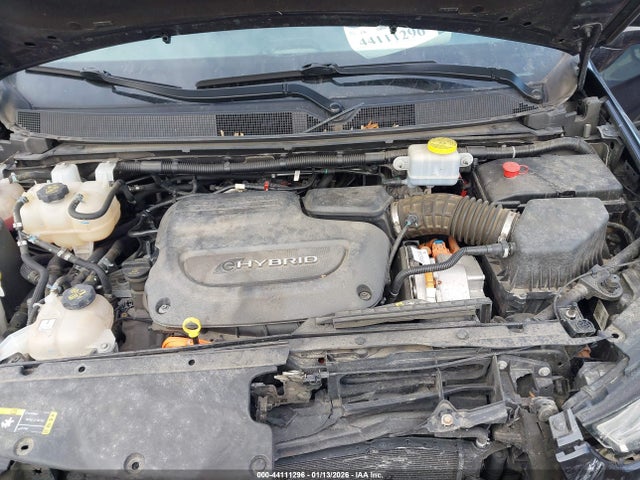 2021 Chrysler Pacifica Hybrid Touring L მანქანა იყიდება აუქციონზე, vin: 2C4RC1L7XMR594184, აუქციონის ნომერი: 44111296