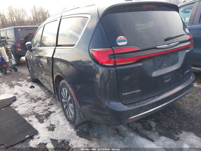 2021 Chrysler Pacifica Hybrid Touring L მანქანა იყიდება აუქციონზე, vin: 2C4RC1L7XMR594184, აუქციონის ნომერი: 44111296