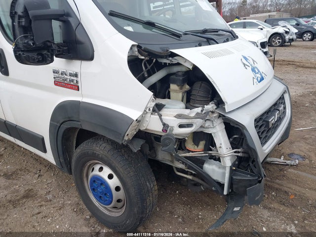 44111316 :رقم المزاد ، 3C6TRVDG1LE115300 vin ، 2020 Ram Promaster 2500 High Roof 159 Wb مزاد بيع