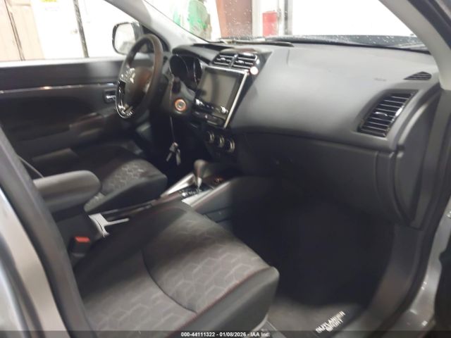 2025 MITSUBISHI OUTLANDER SPORT JA4ARUAU5SU008300 Photo 4