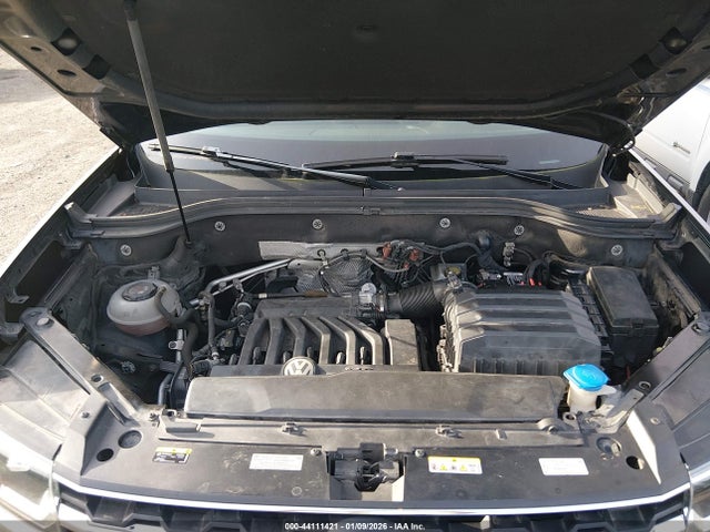 1V2NR2CA7JC565694 Volkswagen Atlas 3.6l V6 Sel Premium