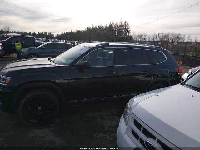 1V2NR2CA7JC565694 Volkswagen Atlas 3.6l V6 Sel Premium