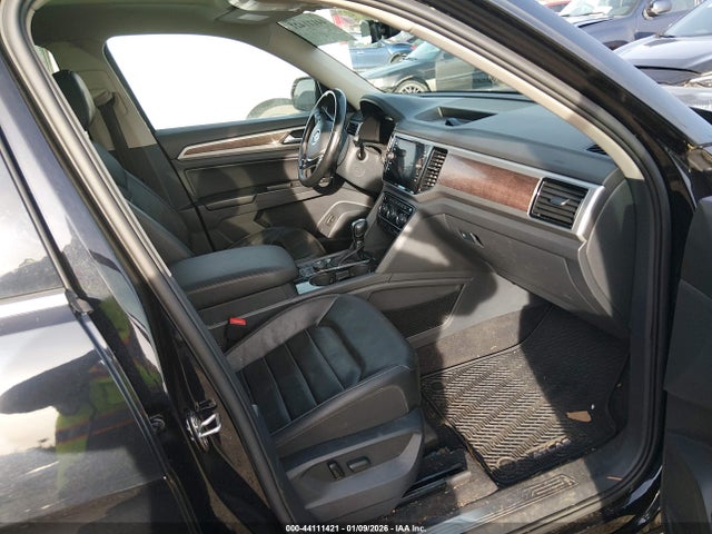 1V2NR2CA7JC565694 Volkswagen Atlas 3.6l V6 Sel Premium