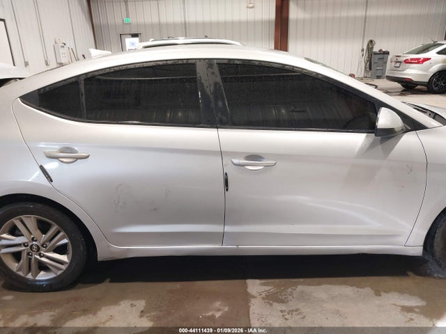 Hyundai ELANTRA SEL 2019 5NPD84LF4KH429410 Image 14