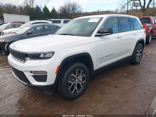 2025 Jeep Grand Cherokee Limited მანქანა იყიდება აუქციონზე, vin: 1C4RJHBG2SC338045, აუქციონის ნომერი: 44111485