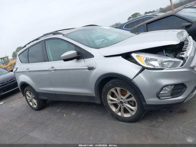 2018 Ford Escape Se მანქანა იყიდება აუქციონზე, vin: 1FMCU9GD1JUA87184, აუქციონის ნომერი: 44111491