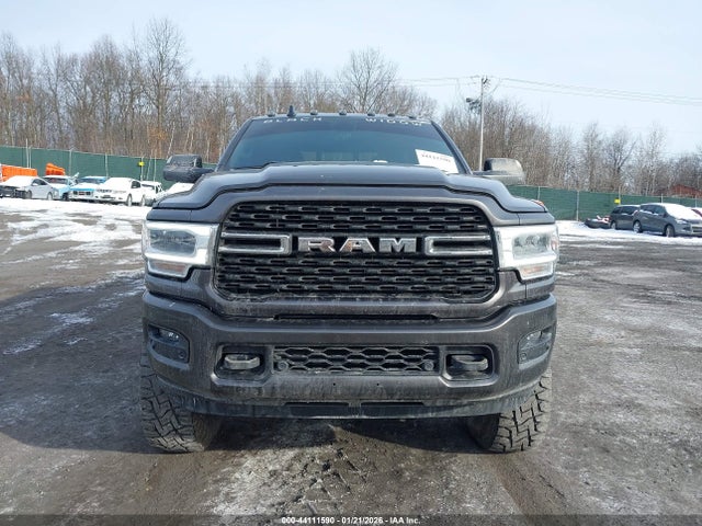 3C6UR5DL2NG325090 RAM 2500 Big Horn 4x4 6&#039;4 Box