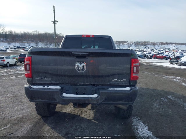 3C6UR5DL2NG325090 RAM 2500 Big Horn 4x4 6&#039;4 Box