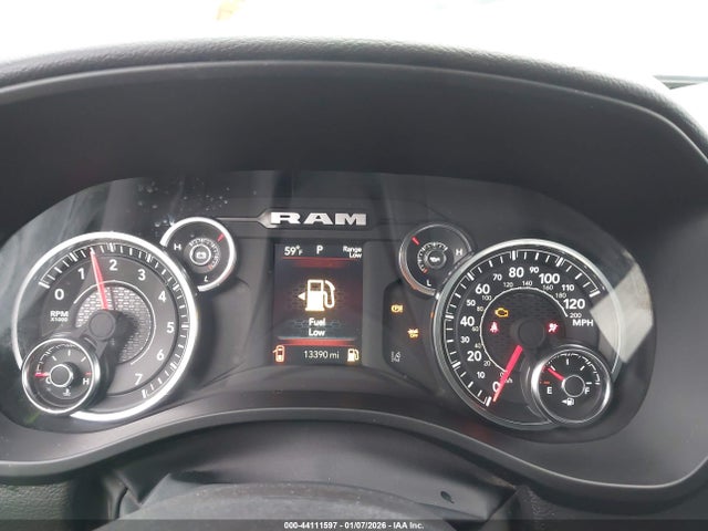 Aukcja sprzedaży 2025 Ram 1500 Big Horn Crew Cab 4x4 6'4 Box, vin: 1C6SRFBPXSN674942, numer aukcji: 44111597