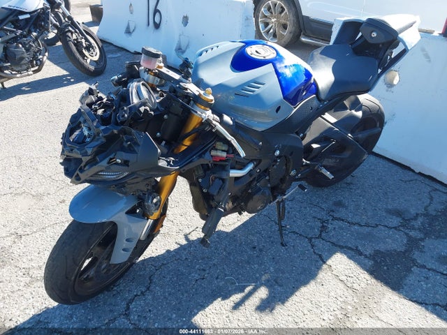 Yamaha Yzfr6 C 2016 JYARJ16Y4GA010683 Image 2