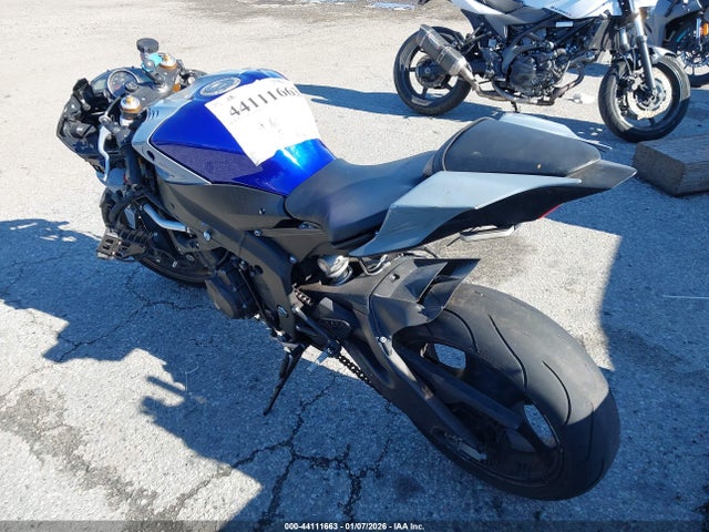Yamaha Yzfr6 C 2016 JYARJ16Y4GA010683 Image 3