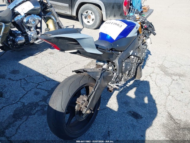 Yamaha Yzfr6 C 2016 JYARJ16Y4GA010683 Image 4