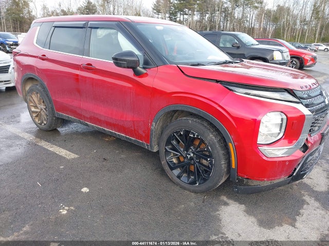 2022 MITSUBISHI OUTLANDER JA4J4UA83NZ077141 Photo 0