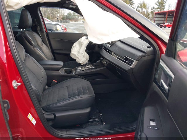 2022 MITSUBISHI OUTLANDER JA4J4UA83NZ077141 Photo 4