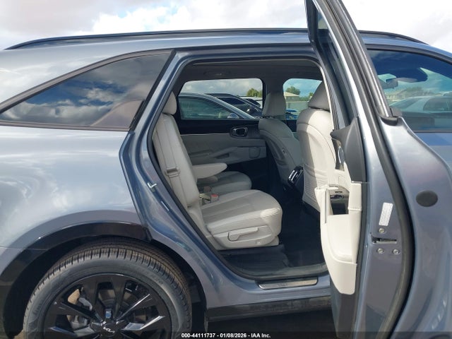 5XYRK4LF8NG132935 KIA SORENTO SX