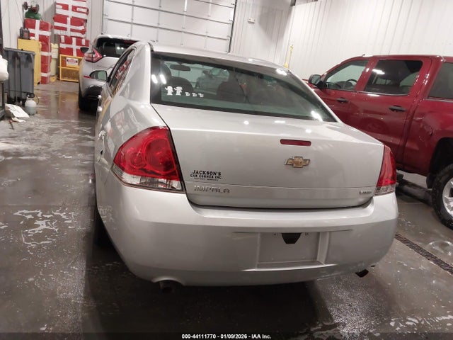 2G1WA5E30E1185808 Chevrolet Impala Limited Ls