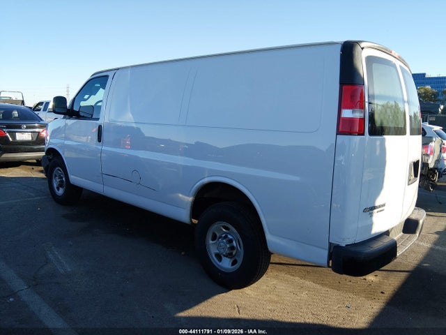 1GCWGAFF6G1305935 Chevrolet Express 2500 Work Van