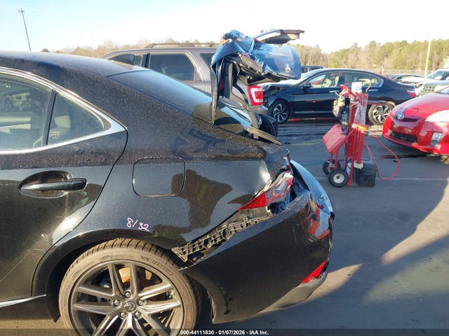 44111830 :رقم المزاد ، JTHCF1D2XF5023860 vin ، 2015 Lexus Is 250 مزاد بيع