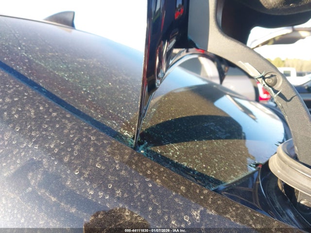 44111830 :رقم المزاد ، JTHCF1D2XF5023860 vin ، 2015 Lexus Is 250 مزاد بيع